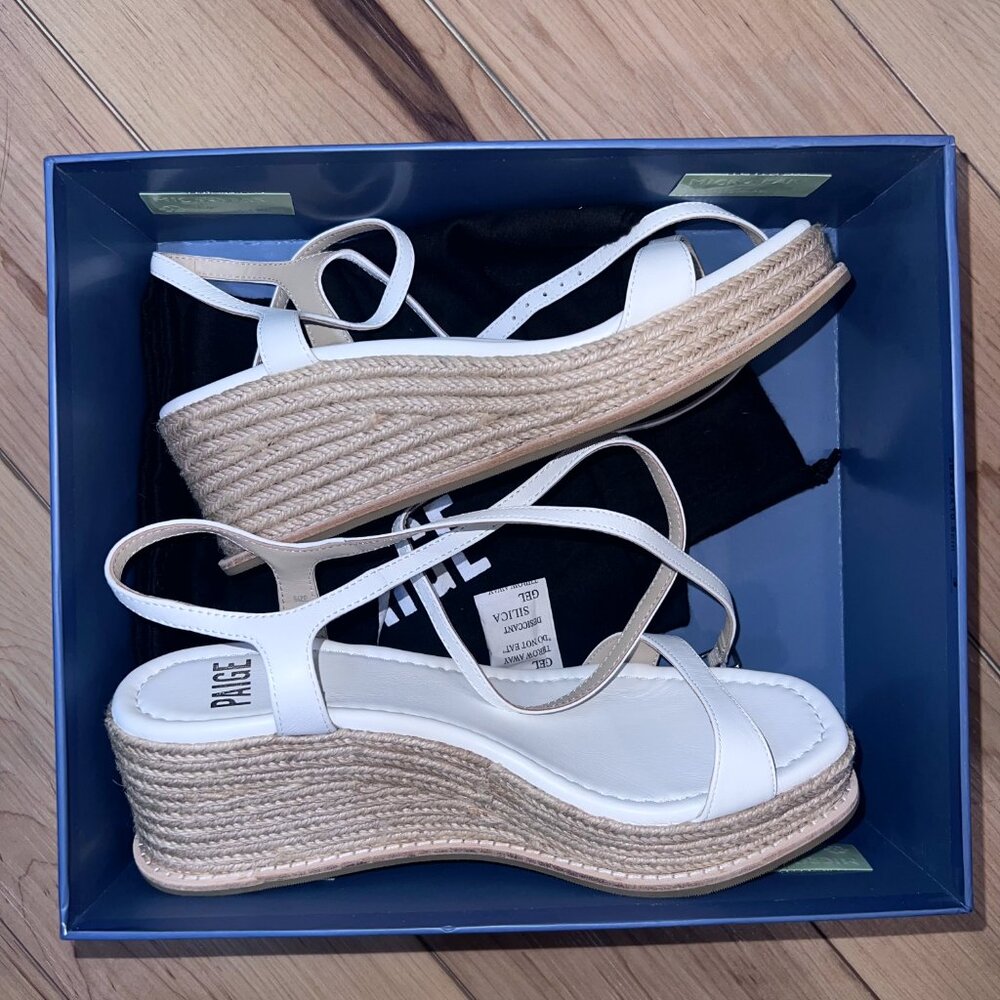 PAIGE Jamie White Leather Sandals Brand New! SIZE 8